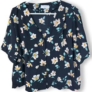 Elodie Floral Button Front V Neck Short Sleeve Blouse
